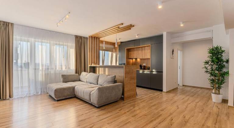 Holiday apartment with patio & yard | Suitable for remote work in Brasov