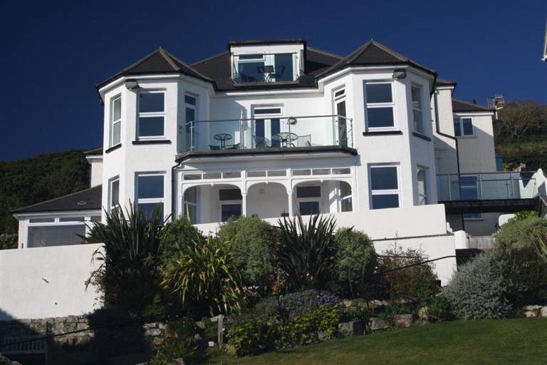 Apartment  Looe