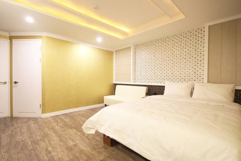 Motel  Iksan