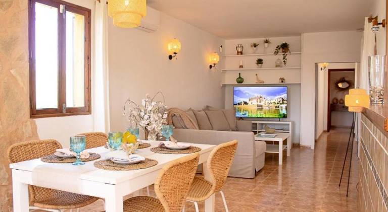 Fully equipped charming house with yard, grill & private pool | Dogs allowed — photo 2