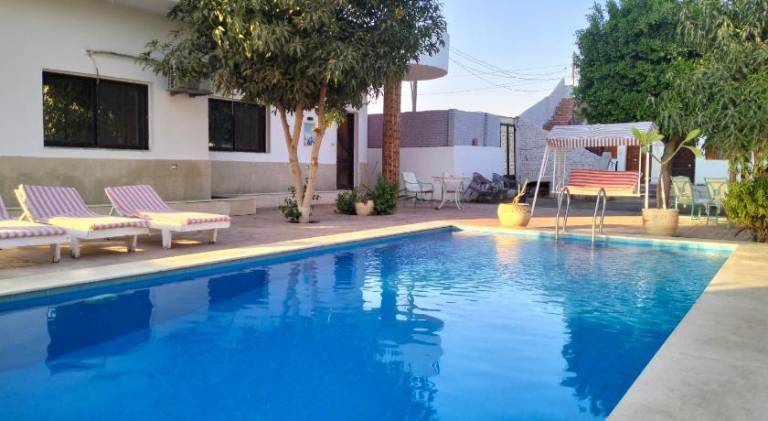 Vacation home with patio, jacuzzi & pool — photo 3