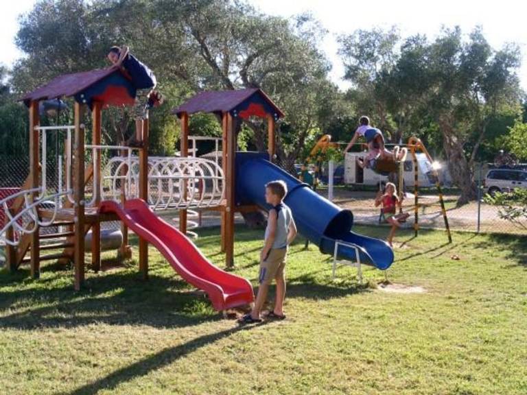 Mobile home with pool | Beach nearby | Pets allowed — photo 3