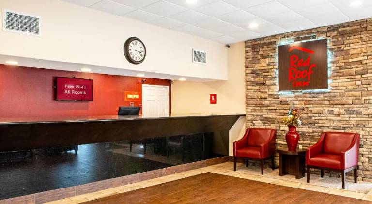 Red Roof Inn Slidell — photo 4