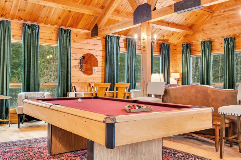 Cabin  Bethel