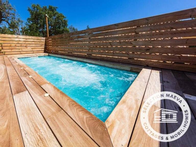 Mobile home with heated pool & terrace | Pet-friendly — photo 3