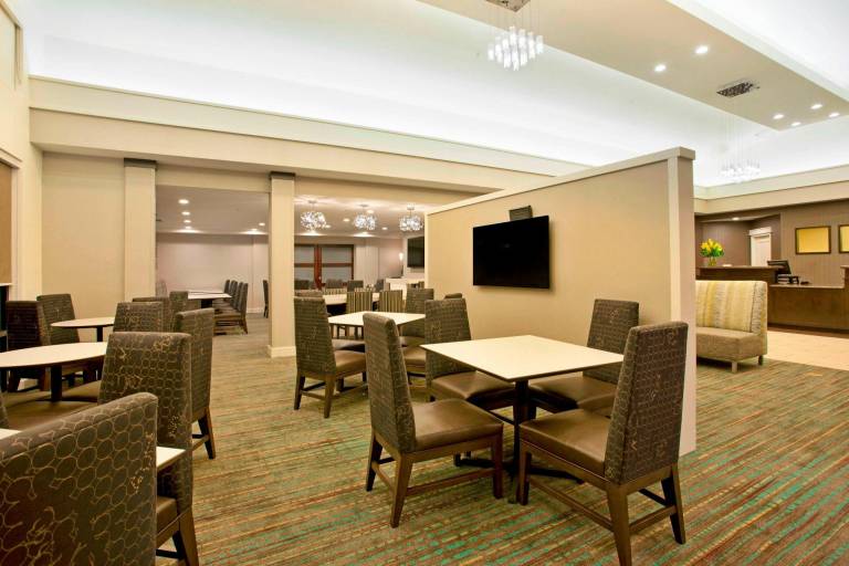 Residence Inn by Marriott Portland Airport at Cascade Station — photo 4