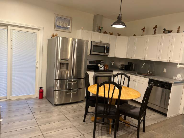 Vacation home with BBQ, yard & terrace | Lake view — photo 3