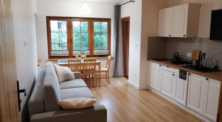 Nice holiday apartment with grill, patio & garden | Dogs allowed in Szklarska Poreba