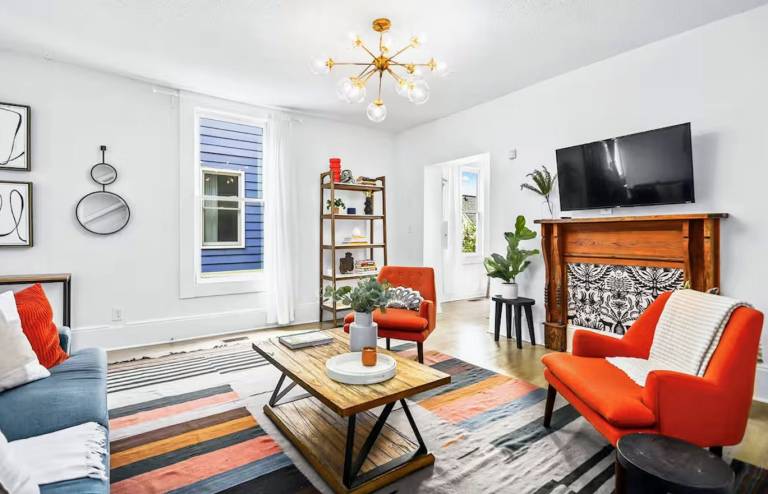 Lovely vacation home | Close to King Center for Nonviolent Social Change | Pet-friendly in Atlanta, GA