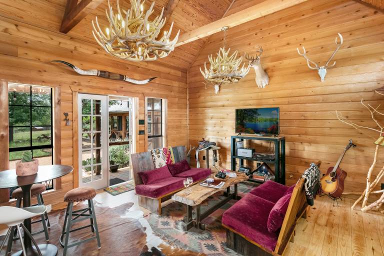 Cabin with barbecue | Mountain view — photo 2