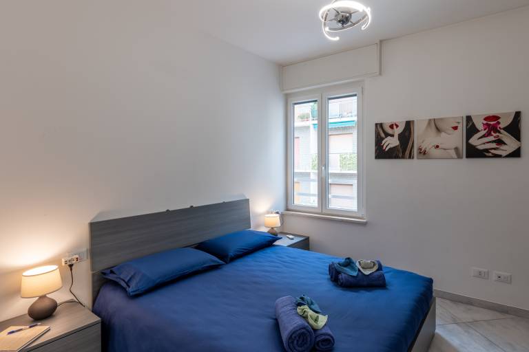 Apartment "Casa Daniele Vista Mare - Sanremo" by the Sea with Balcony, AC and Wi-Fi — photo 4