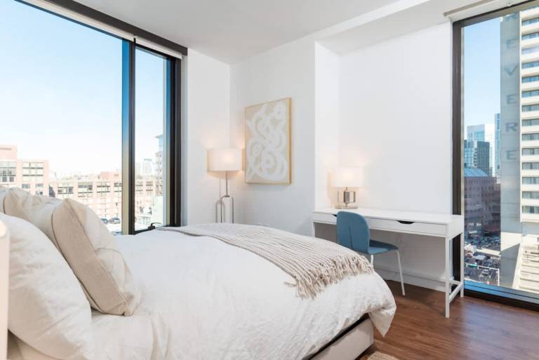 Children-friendly beautiful apartment | Next to Beacon Hill | Dogs allowed — photo 4