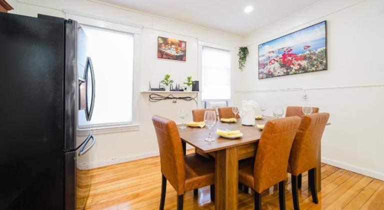Apartment with patio | Pets are welcome — photo 5