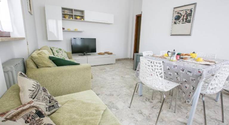 Nice apartment | Beach nearby | Pets are welcome — photo 2