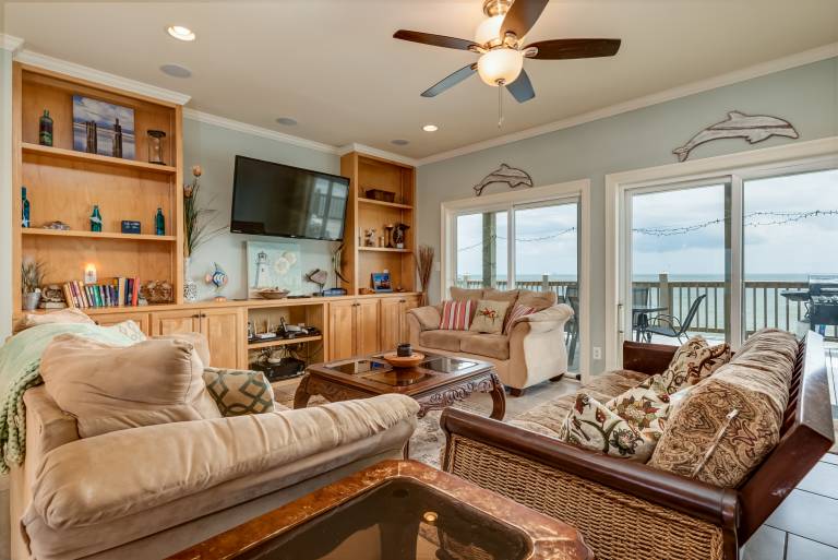 Southern Breeze - 103 Vaca Ct — photo 4