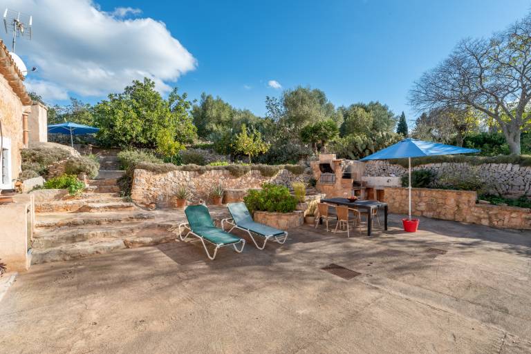 Charming Holiday Home Can Bonjesus with Mountain View, Wi-Fi, Garden & Terrace; Parking Available, Pets Allowed — photo 3