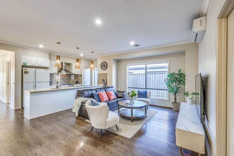 House Pakenham