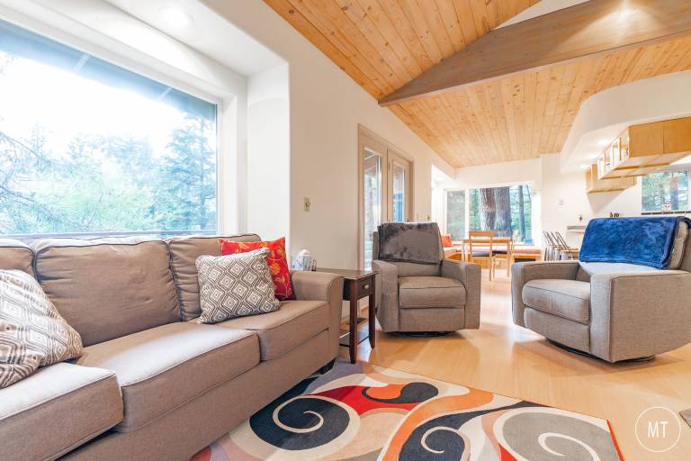 Cabin Girdwood