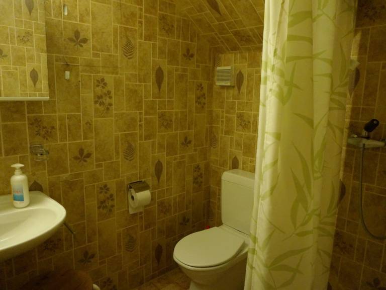 Holiday apartment with patio — photo 5