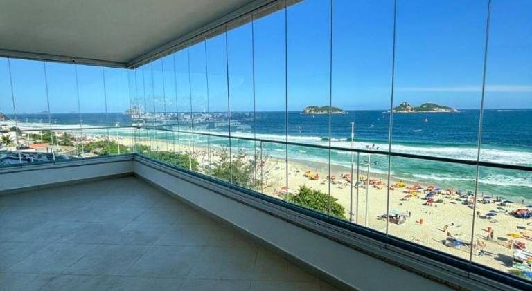 Apartment with jacuzzi, pool & sauna | Beach nearby | Pets are welcome — photo 3