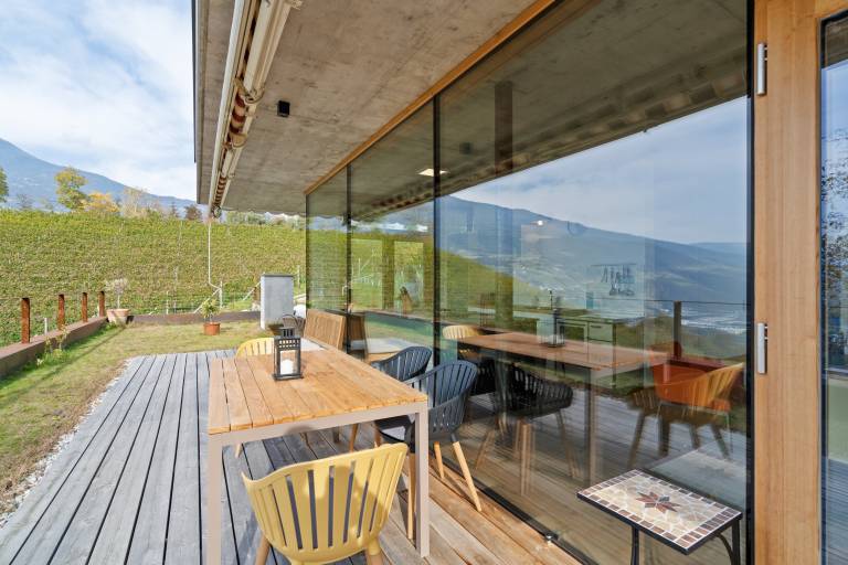 Villa "Vogelnest” with Mountain View, Wi-Fi, Terrace & Garden — photo 4