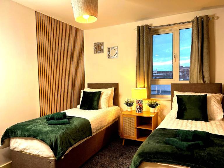 Apartment with 2 rooms for 4 persons in Coventry