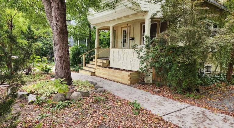 Spacious house | Pets allowed in Ithaca, NY