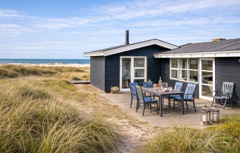 Ferienhaus mit Hund inNørlev Strand, Dänemark  f&uuml;r max. 7 Personen