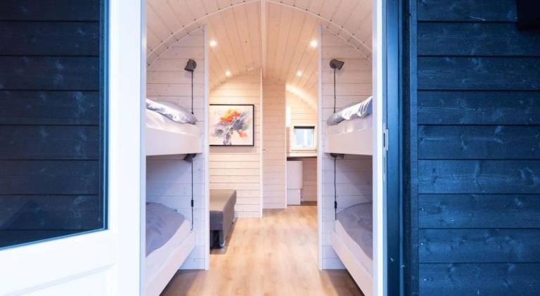 Chalet with terrace, sauna & jacuzzi | Pet-friendly — photo 2