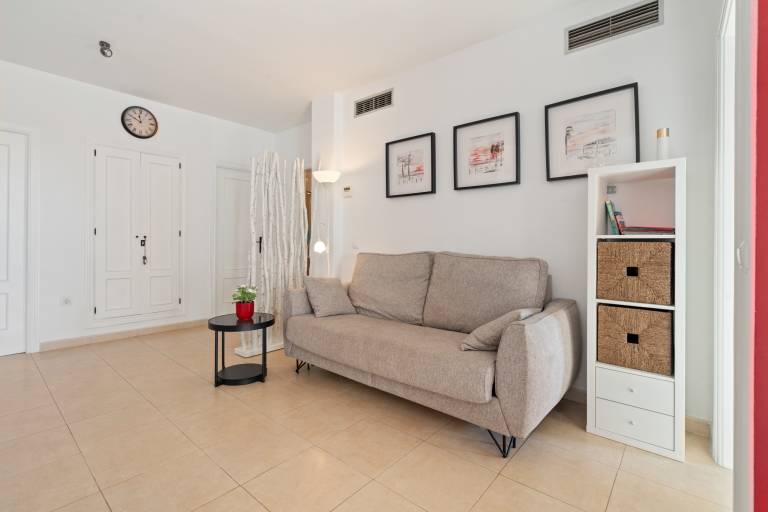 Apartment 'Sea View Close To The Beach' with Private Pool, Wi-Fi and Air Conditioning — photo 5