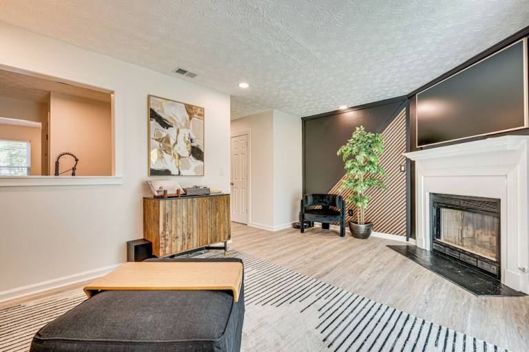 Apartment  Fairburn