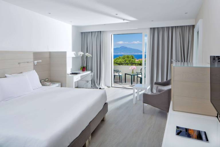 Resort Sorrento