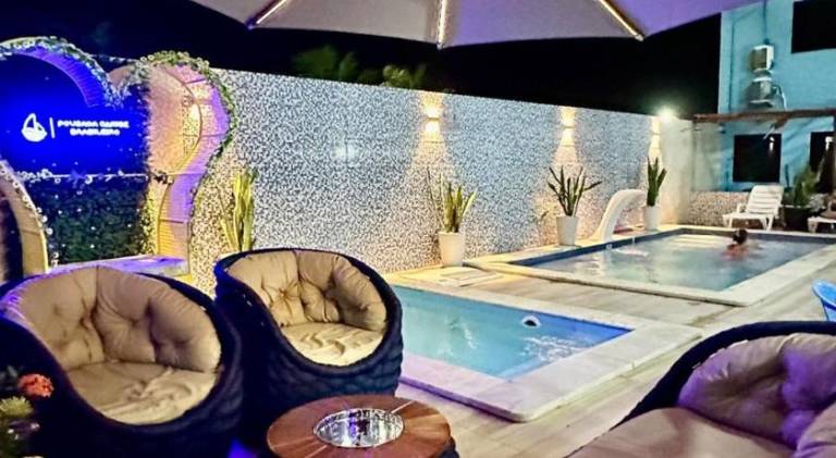 Holiday apartment with patio & pool in Maragogi