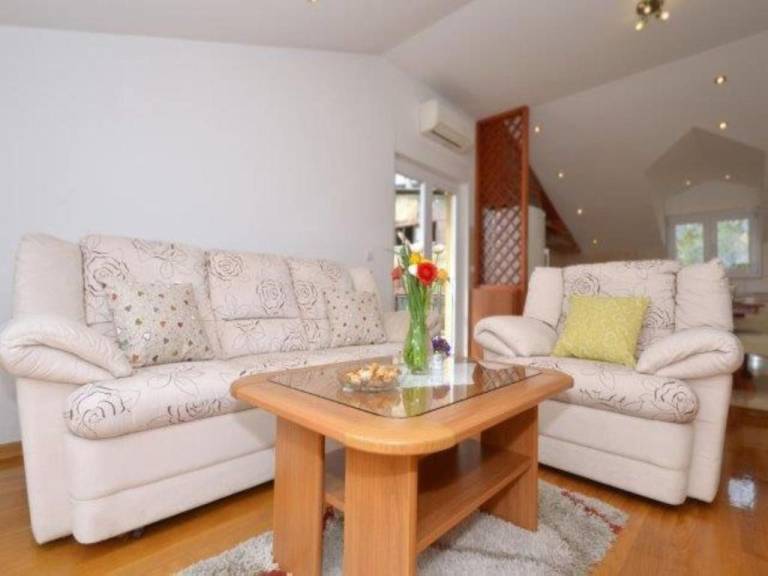 Fully equipped holiday apartment | Next to the beach | Pets allowed — photo 2