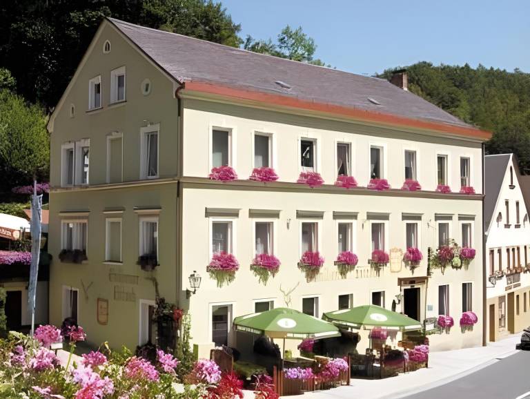 Gasthof & Hotel Goldener Hirsch in Bayreuth