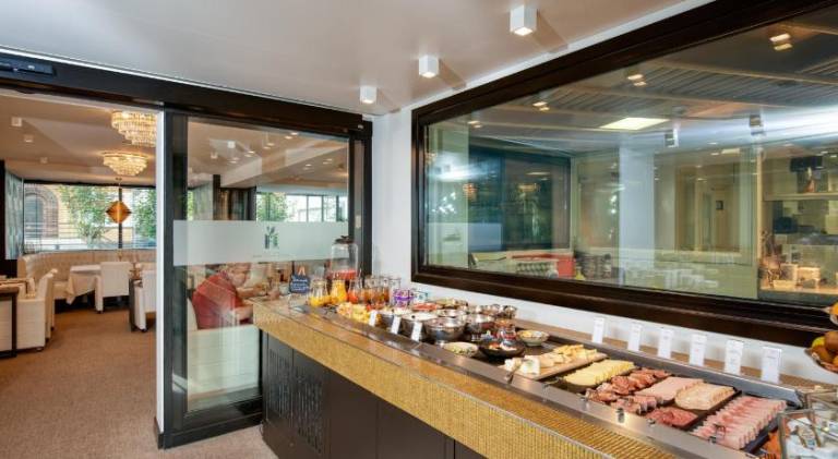 Hotel Lugano — photo 2