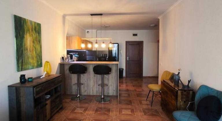 Fully equipped lovely holiday apartment with private pool, terrace & yard | Close to the beach | Pet-friendly — photo 2