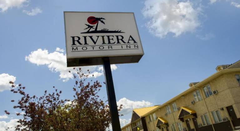 Riviera Motor Inn — photo 4