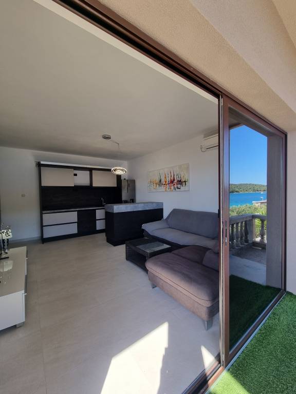 One bedroom apartment near beach Kaprije (A-20012-a) — photo 4