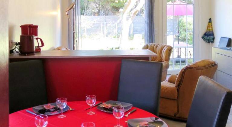 House with 3 rooms for 6 persons — photo 3