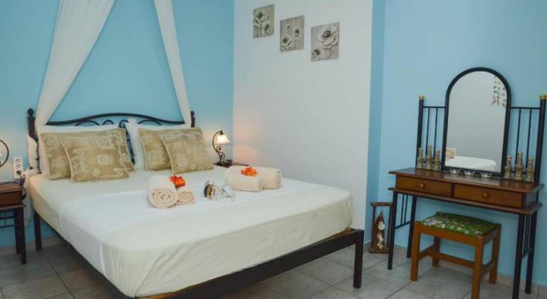 Rental apartment with terrace & jacuzzi — photo 2