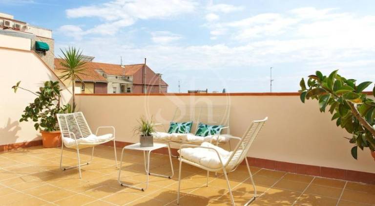 Holiday apartment with terrace — photo 4