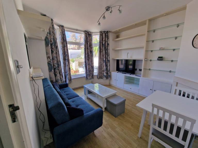 Apartment  Crouch End