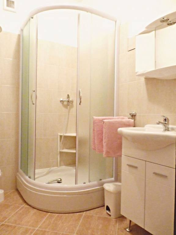 Rental apartment with yard | Sea view — photo 4