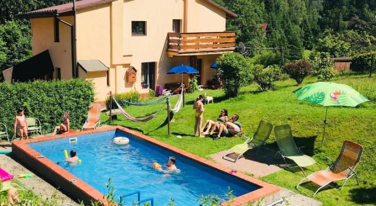 Farm with patio, garden & pool | Pets are welcome — photo 4