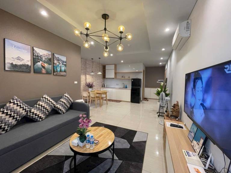 Holiday apartment with yard & pool | Suitable for remote work | Dogs allowed in Ha Long
