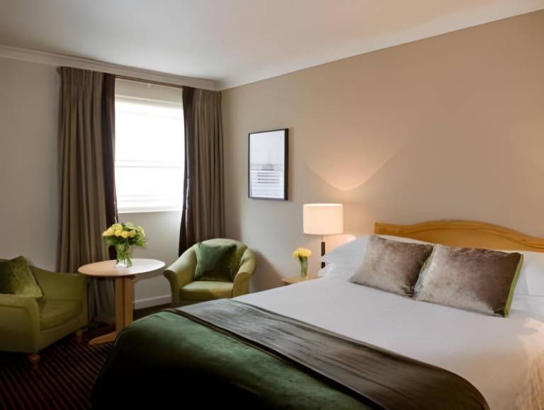 Village Hotel Chester St David s