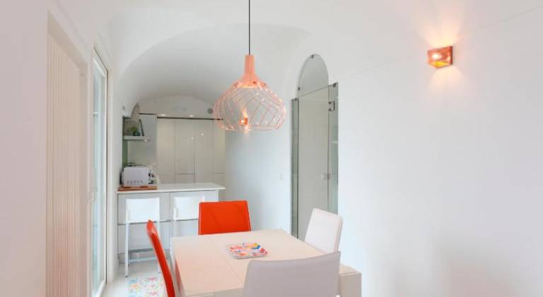Rental apartment with patio & pool — photo 3