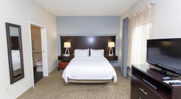 Staybridge Suites Bowling Green By IHG — photo 2