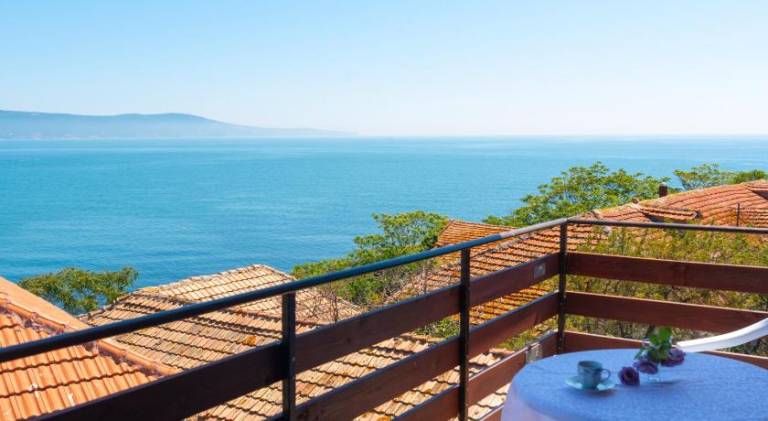 Royal Blue Apartments with Sea View in Old Nessebar in Sunny beach